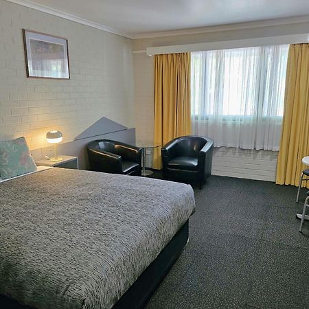 Central Deborah Motel Bendigo Exterior photo