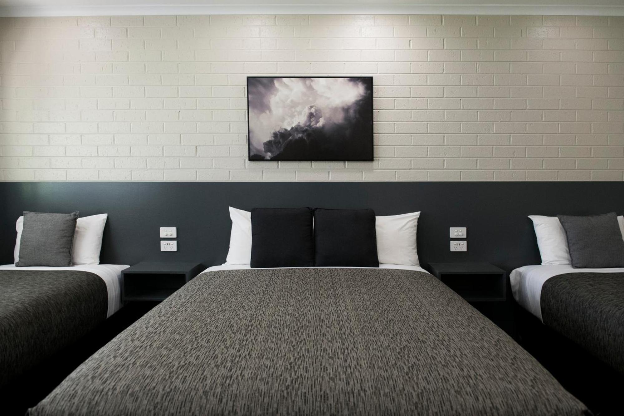 Central Deborah Motel Bendigo Exterior photo