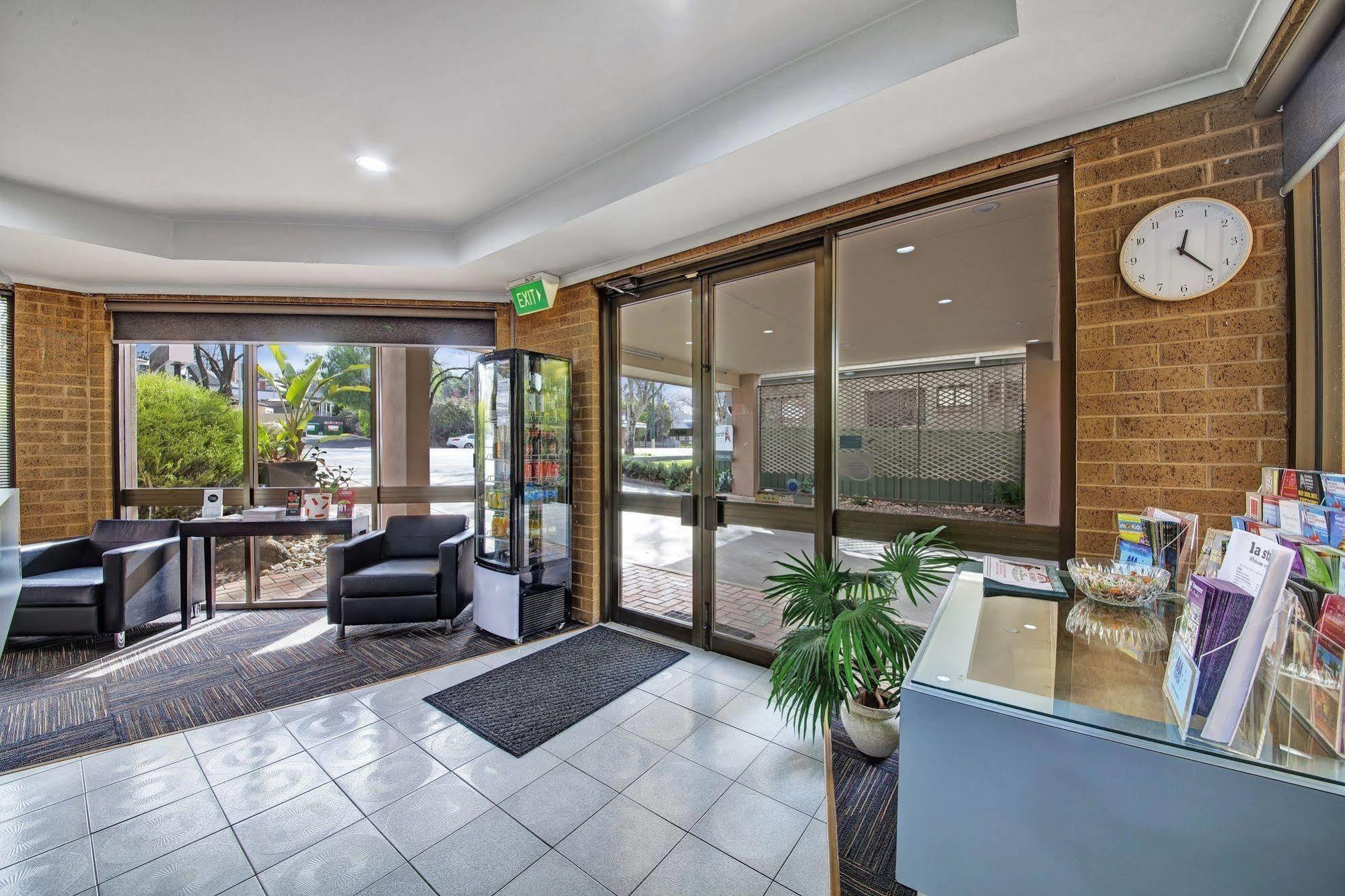 Central Deborah Motel Bendigo Exterior photo